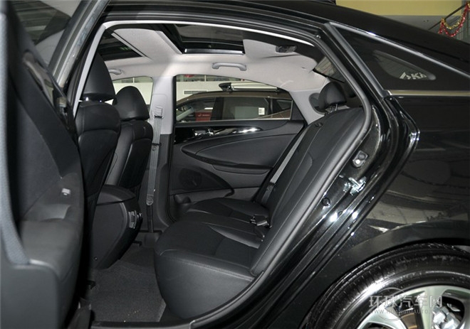 2014款 2.0L 自動領先型