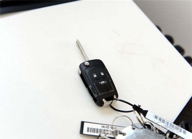 2015款 1.5L 經(jīng)典 SE MT