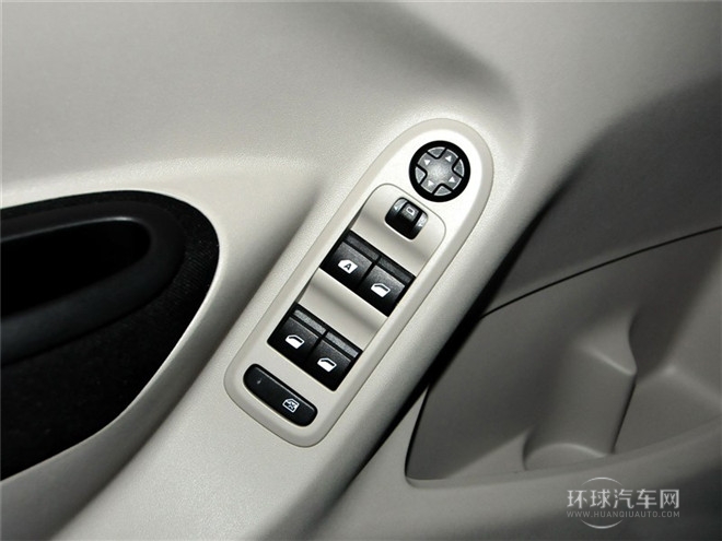 2014款 WTCC紀念版 1.6L 自動時尚型