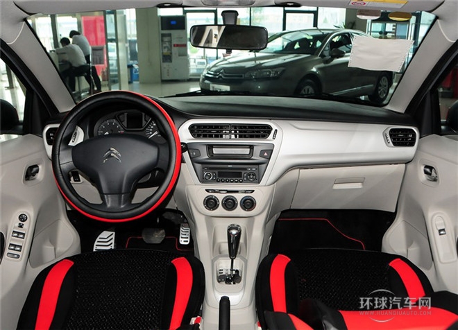 2014款 WTCC紀念版 1.6L 自動時尚型