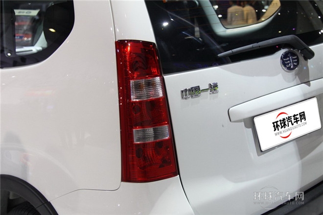 2014款 1.3L 手動(dòng)5座經(jīng)典版