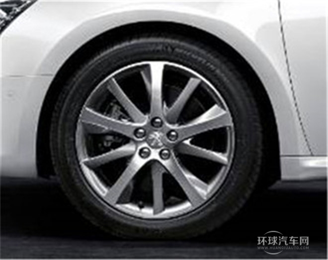 2015款 2.0L 自動致臻版