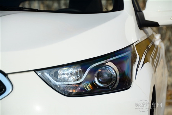 2014款 1.8L 自動尊貴型