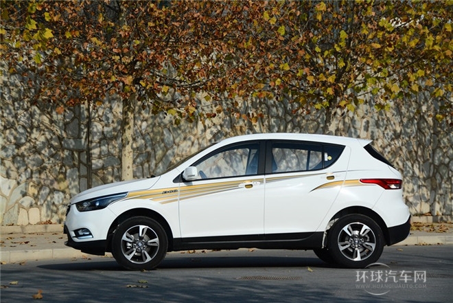 2014款 1.8L 自動尊貴型