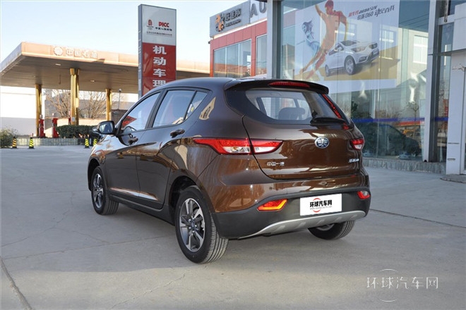 2014款 1.8L 自動豪華型