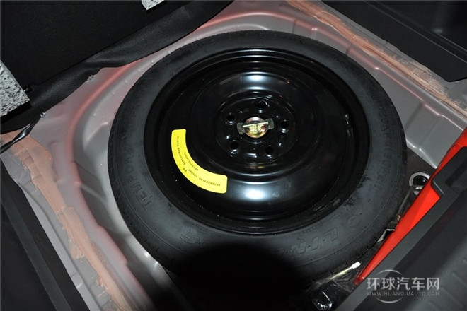 2014款 1.8L 自動舒適型