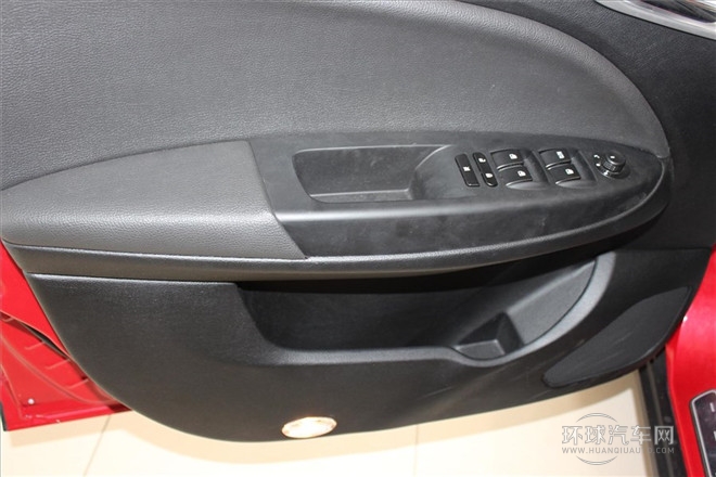 2014款 1.8L 自動舒適型