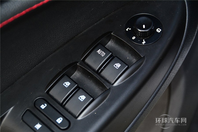 2014款 1.5L 手動(dòng)舒適型