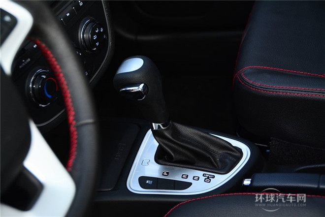 2014款 1.5L 手動舒適型