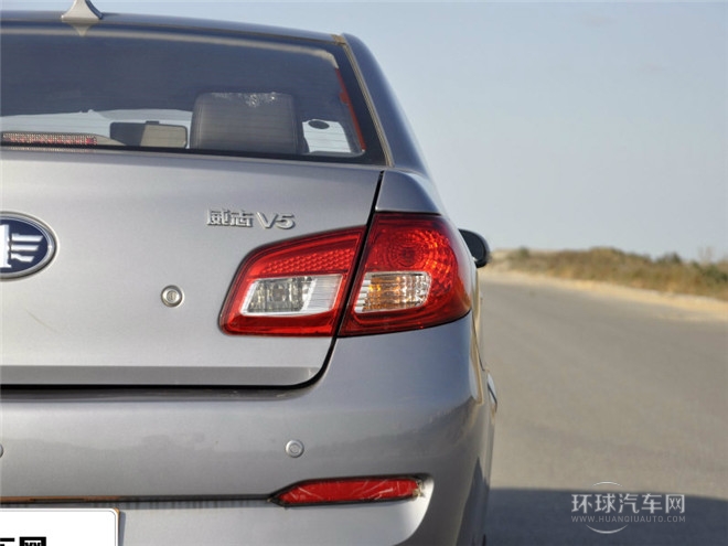 2014款 1.5L 手動精英型