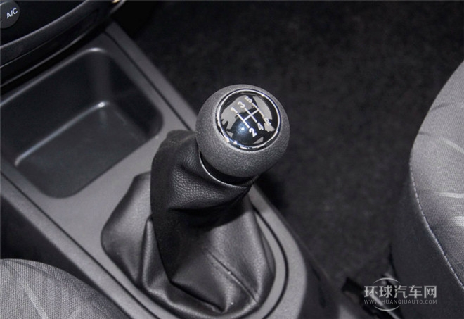 2014款 1.5L 手動進取型