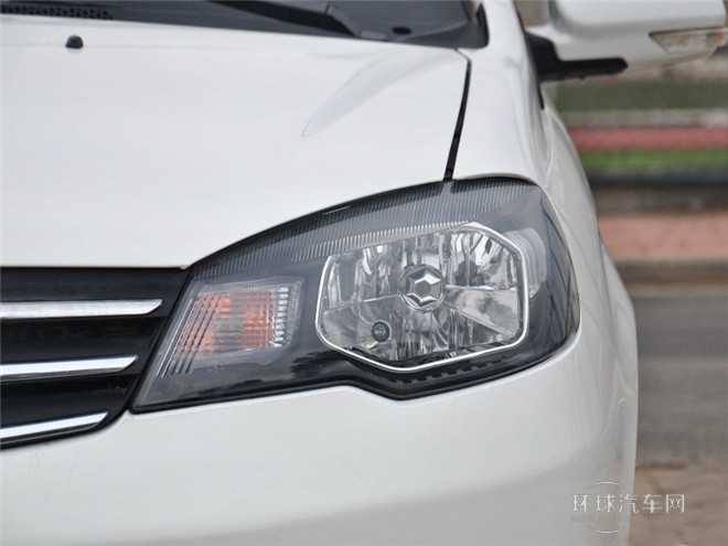 2014款 1.5L 手動進(jìn)取型