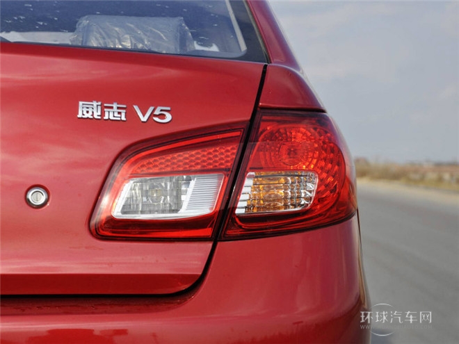 2014款 1.5L 手動標準型