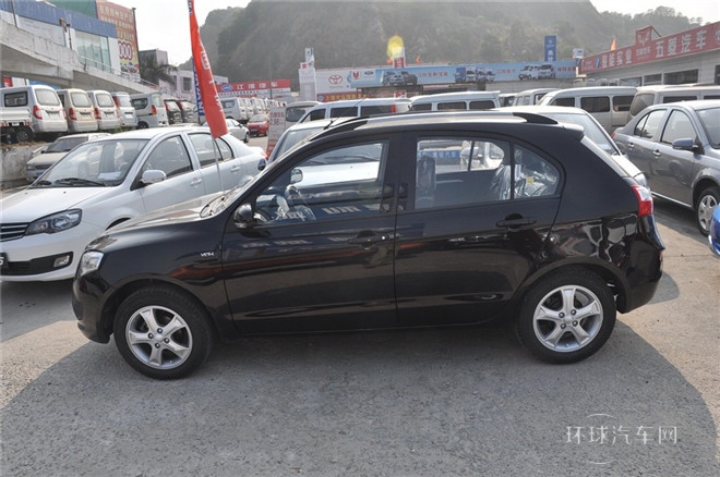 2014款 1.3L 手動運動豪華型