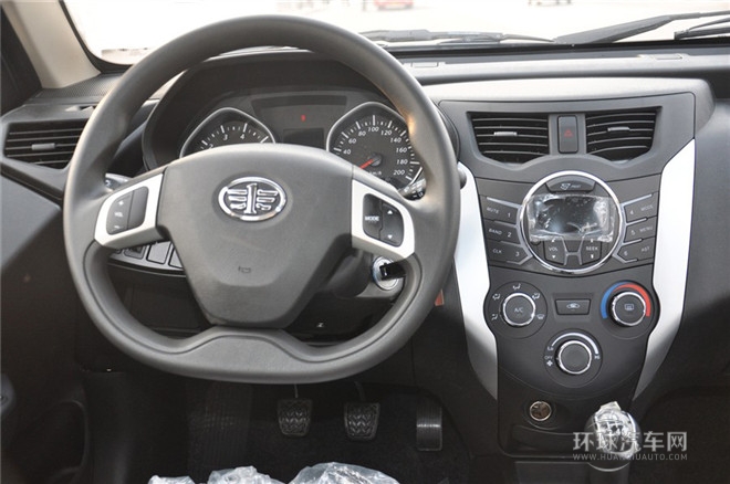 2014款 1.3L 手動運動舒適型