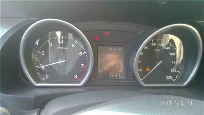 2014款 2.0T 手動豪華型