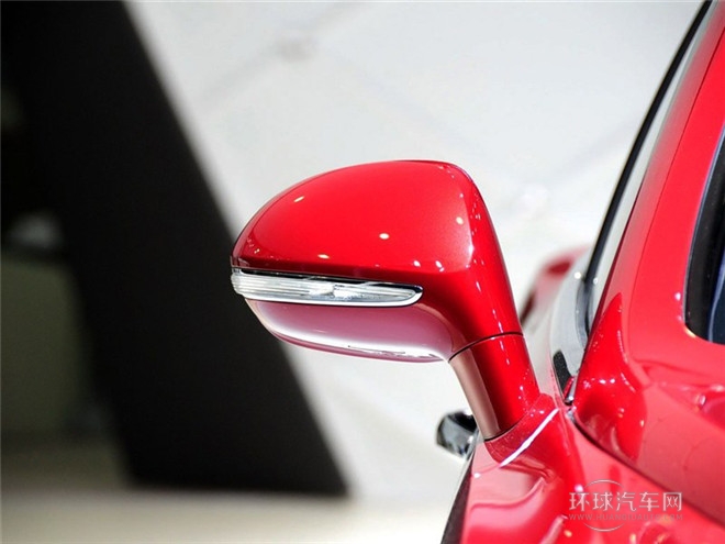 2015款 6.8T 極致版