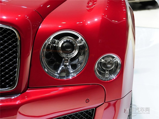 2015款 6.8T 極致版