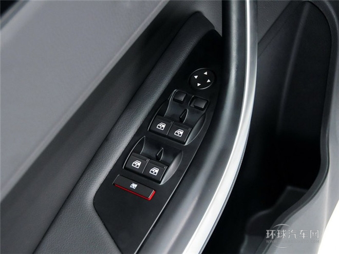 2015款 都市SUV 1.6T 自動型動派