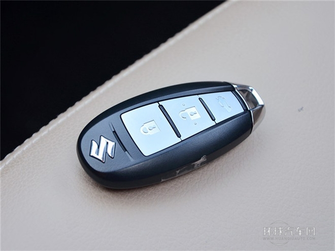 2015款 1.6L 手動樂享型