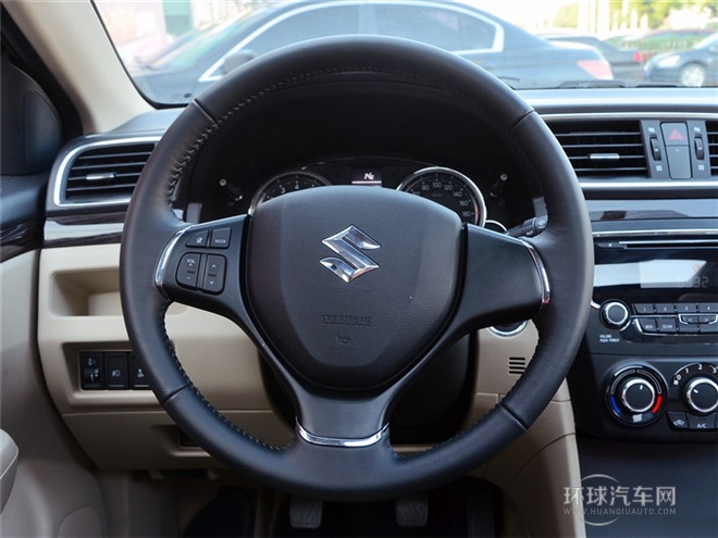 2015款 1.6L 手動樂享型