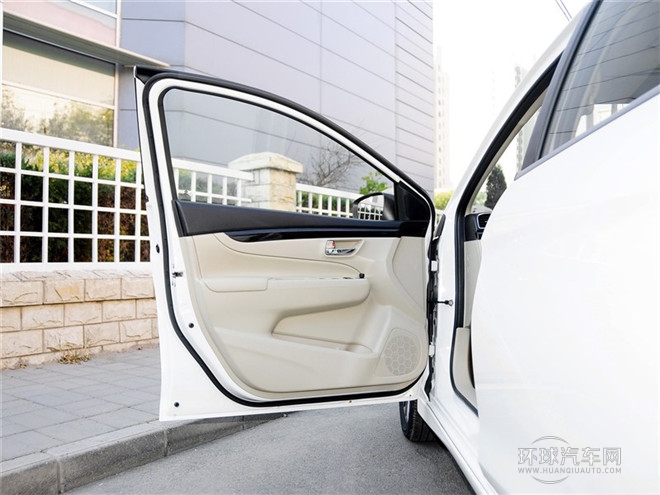 2015款 1.6L 自動樂享型