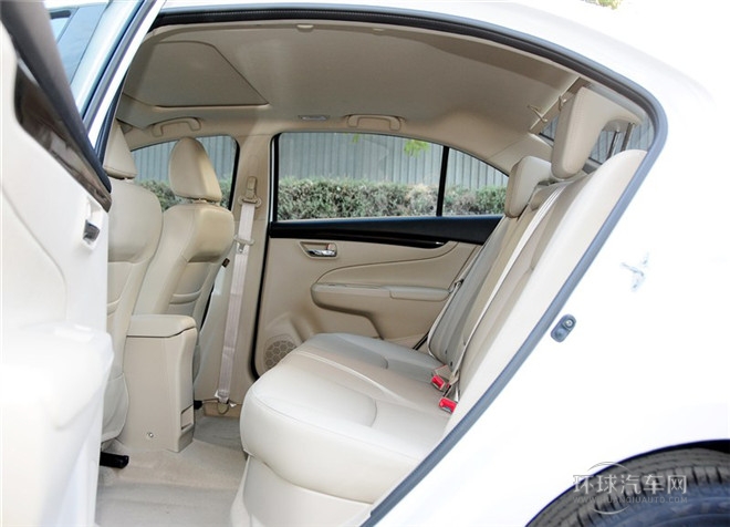 2015款 1.6L 自動樂享型