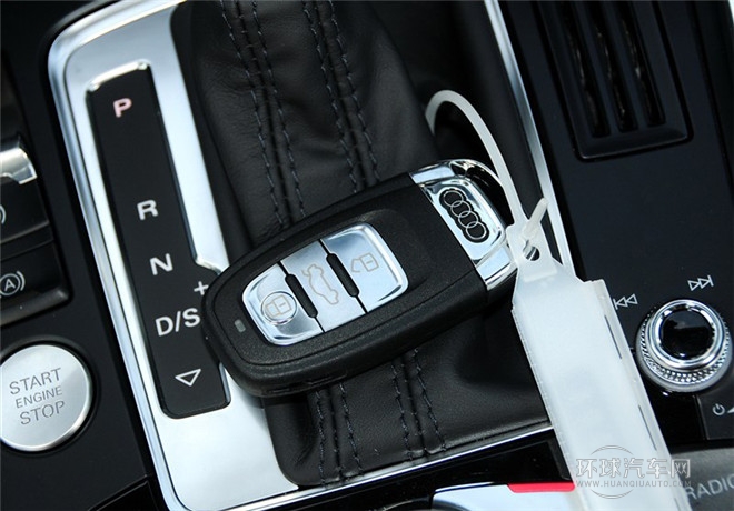 2015款 40 TFSI 豪華型