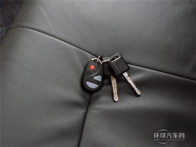 2015款 新一代 3.0T柴油四驅豪華型ZD30D13