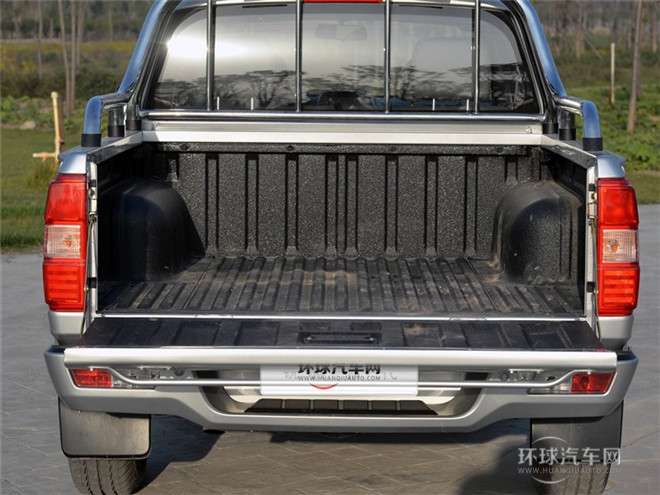 2015款 新一代 3.0T柴油四驅豪華型ZD30D13