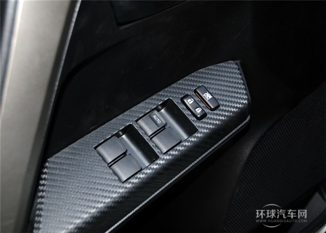 2015款 2.0L CVT四驅(qū)風(fēng)尚版