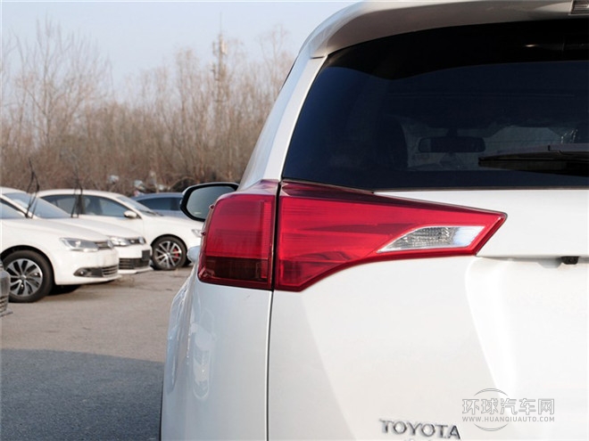 2015款 2.0L CVT四驅風尚版