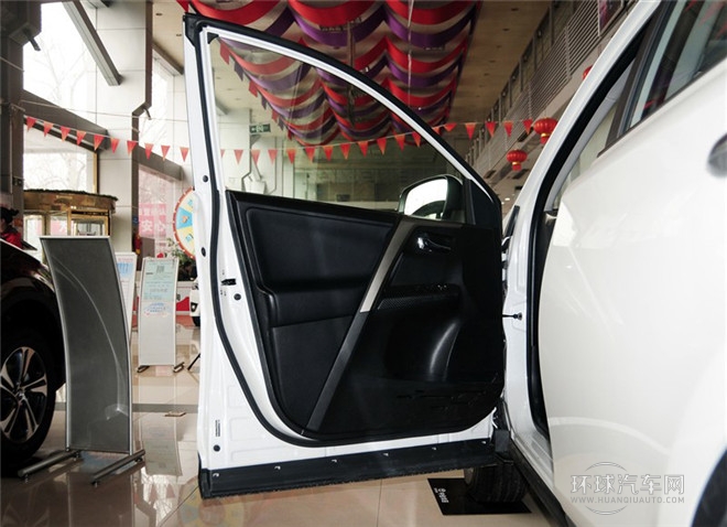 2015款 2.0L CVT四驅新銳版