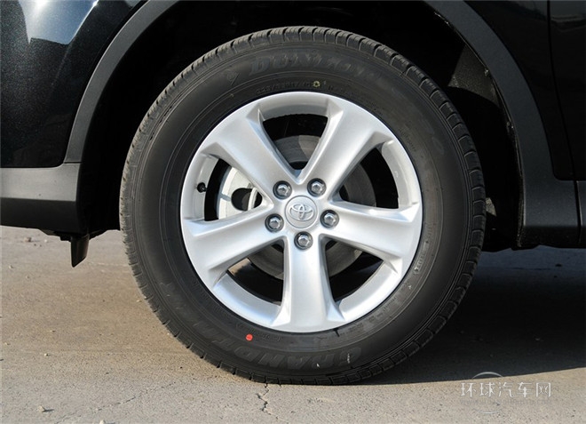 2015款 2.0L 手動兩驅都市版