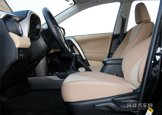 2015款 2.0L 手動兩驅都市版