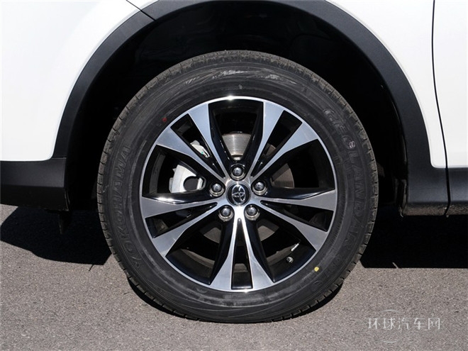 2015款 2.5L 自動四驅精英版