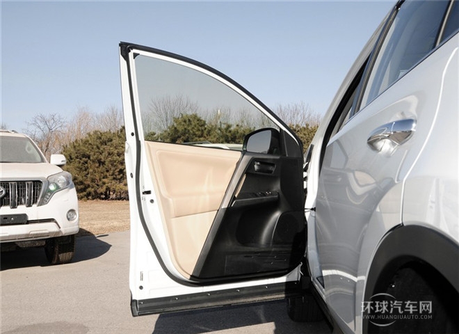 2015款 2.5L 自動四驅精英版