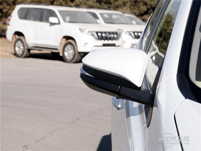 2015款 2.5L 自動四驅精英版