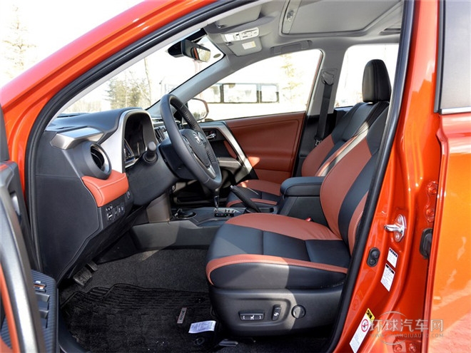 2015款 2.5L 自動(dòng)四驅(qū)尊貴版