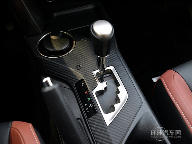 2015款 2.5L 自動四驅尊貴版