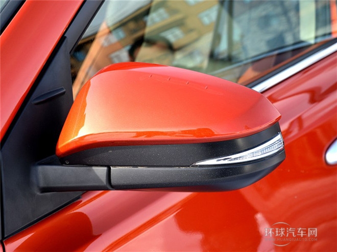 2015款 2.5L 自動四驅(qū)尊貴版