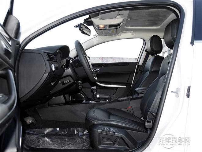 2015款 都市SUV 1.6T 手動悅動派