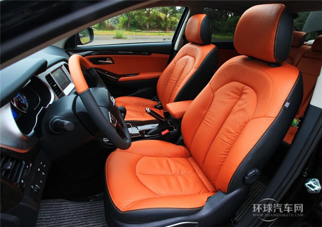 2015款 1.8L 自動舒適型