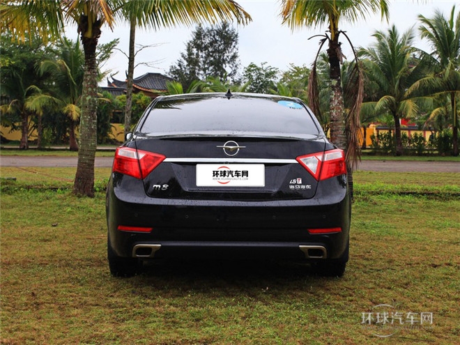 2015款 1.8L 自動舒適型