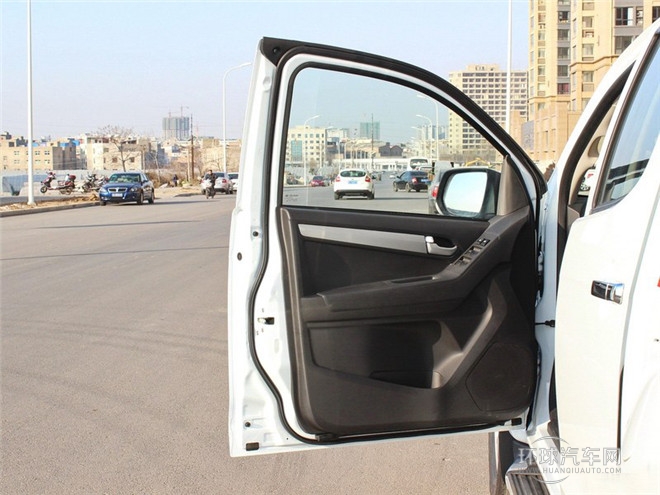 2015款 2.5T兩驅 手動高通過基本型4JK1