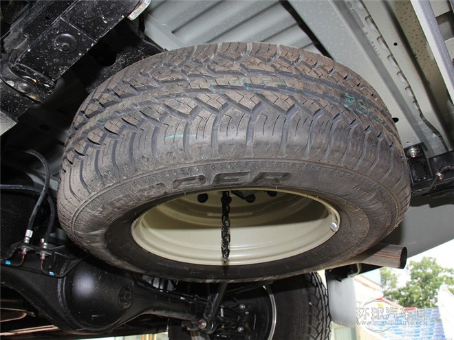 2015款 2.5T四驅 手動豪華型4JK1