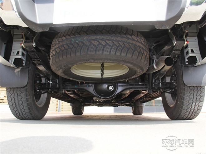 2015款 2.5T四驅 手動豪華型4JK1