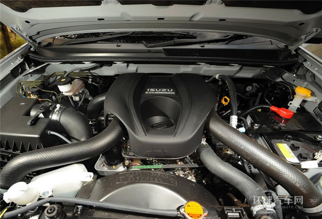 2015款 2.5T四驅 手動豪華型4JK1