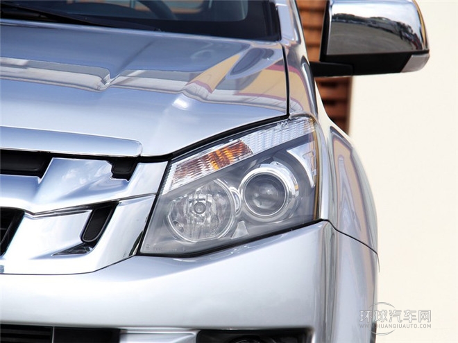 2015款 2.5T四驅(qū) 手動(dòng)豪華型4JK1