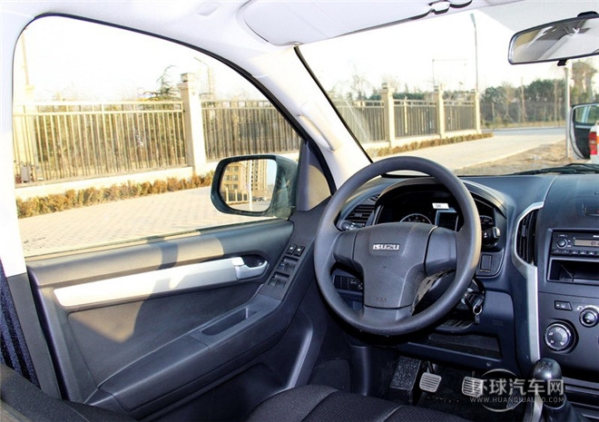 2015款 2.5T四驅 手動基本型4JK1